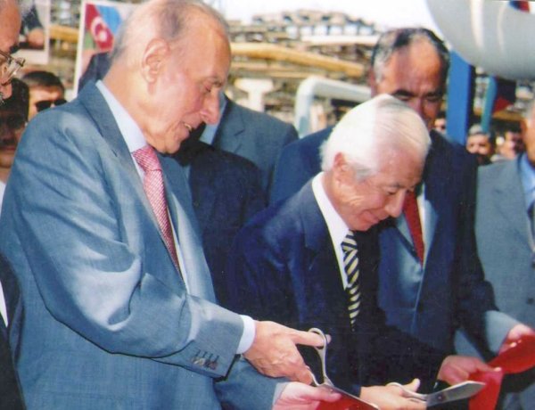 HEYDƏR ƏLİYEV VƏ SUMQAYIT HEYDƏR ƏLİYEV VƏ SUMQAYIT