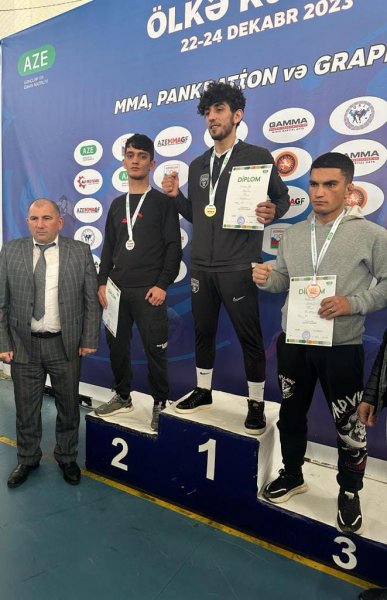 Peşə Təhsil Mərkəzinin tələbəsi gümüş medal qazandı - FOTO