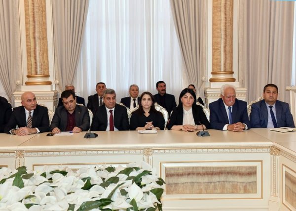 Zakir Fərəcov Qərbi Azərbaycan İcması Sumqayıt Nümayəndəliyi ilə görüşüb  (FOTOLAR)