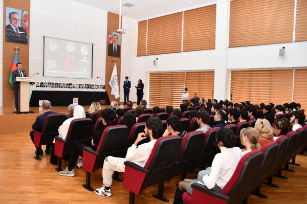 Peşə Təhsil Mərkəzində 20 Yanvar faciəsinə həsr olunmuş anım tədbiri keçirildi