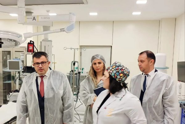 STM-in direktoru 2 nömrəli Xəstəxananın yeni binasında mövcud vəziyyətlə tanış olub - FOTO