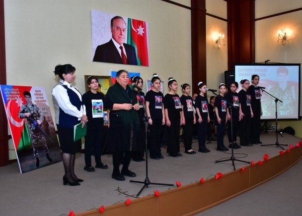 Sumqayıtda “Şəhidin ünvanı əbədiyyətdir” adlı anım tədbiri keçirilib. - FOTOLAR