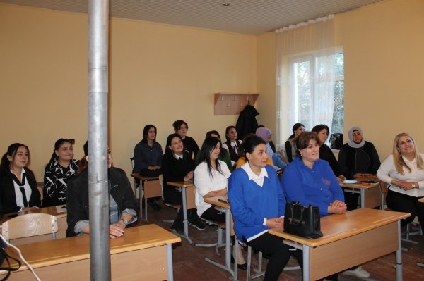 Lənkəran müəllimləri üçün Khan Academy mövzusunda mentor dəstəkli təlim kursu keçirilib