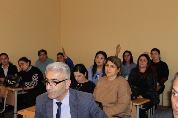 Lənkəran müəllimləri üçün Khan Academy mövzusunda mentor dəstəkli təlim kursu keçirilib