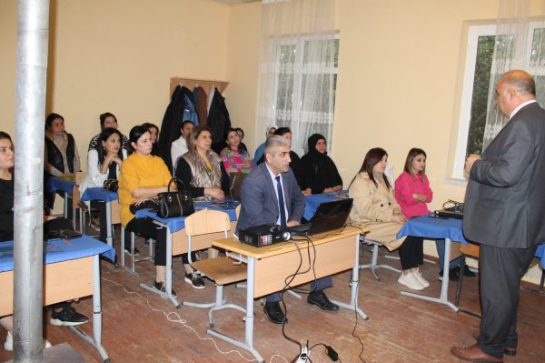 Lənkəran müəllimləri üçün Khan Academy mövzusunda mentor dəstəkli təlim kursu keçirilib