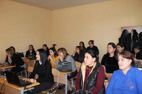 Lənkəran müəllimləri üçün Khan Academy mövzusunda mentor dəstəkli təlim kursu keçirilib