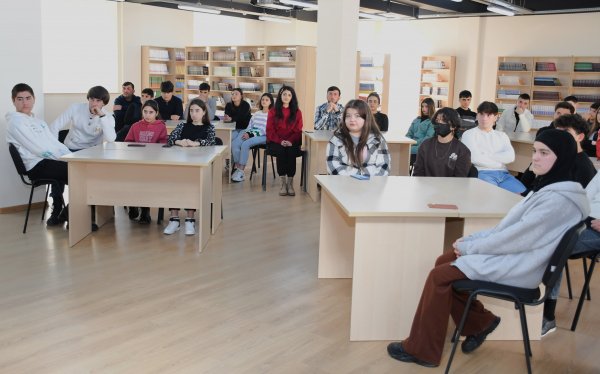 Peşə Təhsil Mərkəzində uşaq və gənclərə psixoloji maarifləndirmə üzrə təlimlərə başlanılıb