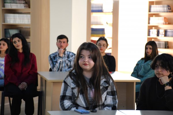 Peşə Təhsil Mərkəzində uşaq və gənclərə psixoloji maarifləndirmə üzrə təlimlərə başlanılıb