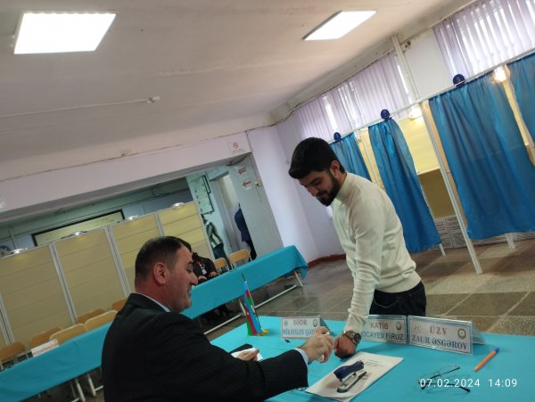 Sumqayıtda səsvermə davam edir