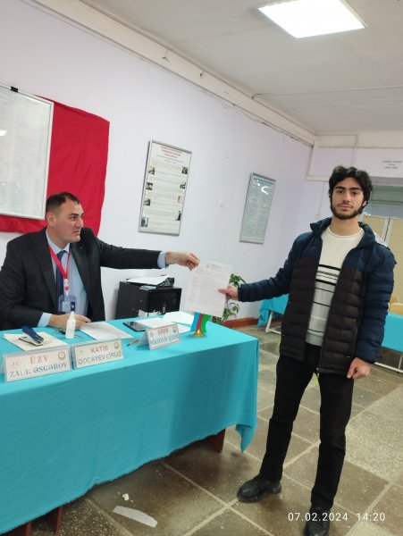 Sumqayıtda səsvermə davam edir