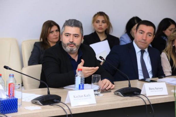 “Azərbaycanda inklüziv təhsilin inkişafında müasir pedaqoji yanaşmalar və təcrübələr” mövzusunda dəyirmi masa keçirilib “Azərbaycanda inklüziv təhsilin inkişafında müasir pedaqoji yanaşmalar və təcrübələr” mövzusunda dəyirmi masa keçirilib