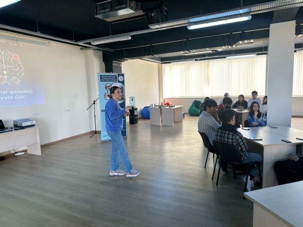Peşə Təhsil Mərkəzində “Emosional-psixoloji vəziyyətə dair maarifləndirmə” mövzusunda təlim keçirilib