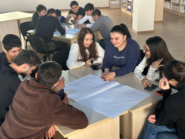 Peşə Təhsil Mərkəzində “Emosional-psixoloji vəziyyətə dair maarifləndirmə” mövzusunda təlim keçirilib