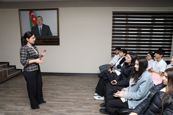 Peşə Təhsil Mərkəzinin tələbələri FAB Şirkətlər Qrupunun müəssisələrinə səfər edib