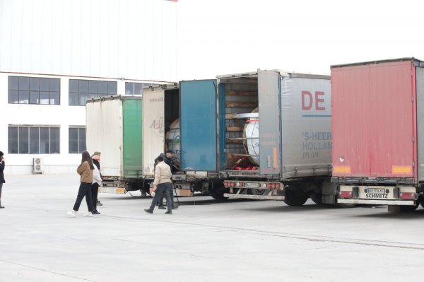 Sumqayıtdan Ukraynaya yardım göndərildi (Fotolar)