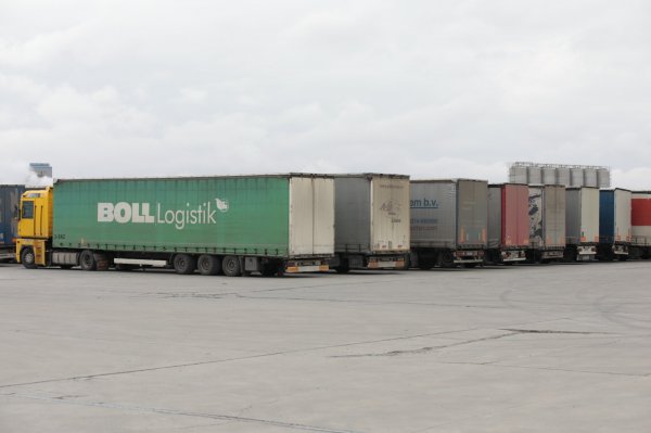 Sumqayıtdan Ukraynaya yardım göndərildi (Fotolar)
