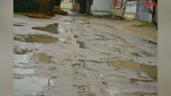 Sumqayıtın 20-ci məlləsinin palçıqlı küçələri: İllərdir çarə tapılmayan yara