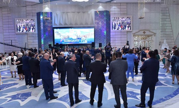 Sumqayıtda 8 Mart Beynəlxalq Qadınlar günü münasibətilə bayram tədbiri keçirilib- FOTOLAR