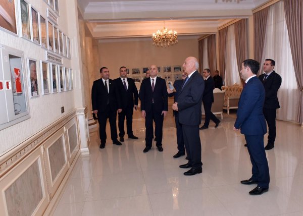 "Sevgilim Sumqayıt" tamaşası böyük maraqla qarşılanıb (FOTOLAR)