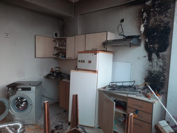 Masazırda yaşayış binasında yanğın baş verib - FOTO