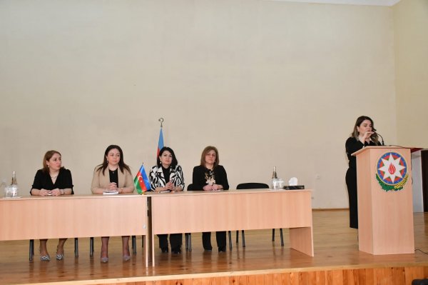Sumqayıtda “Erkən nikah və onun fəsadları” mövzusunda maarifləndirici tədbir keçirilib- FOTOLAR