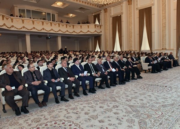 Sumqayıtın 75 illik yubleyi münasibətilə konsert keçirildi - FOTOLAR