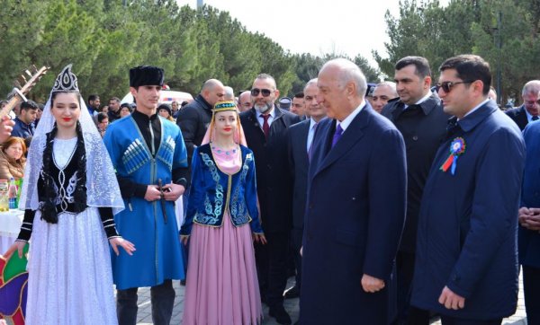 Sumqayıtda Novruz bayramı təntənəli şəkildə qeyd olunub – FOTO
