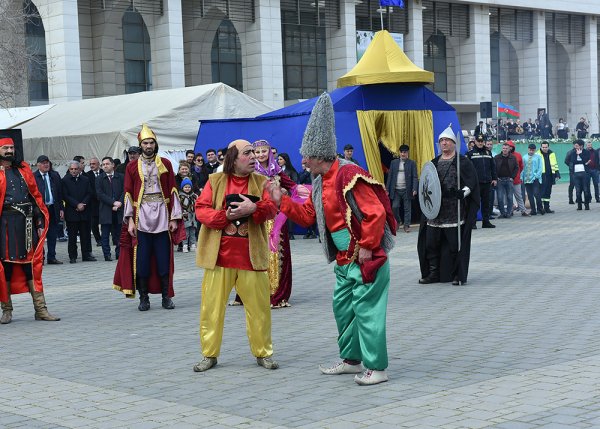 Sumqayıtda Novruz bayramı təntənəli şəkildə qeyd olunub – FOTO
