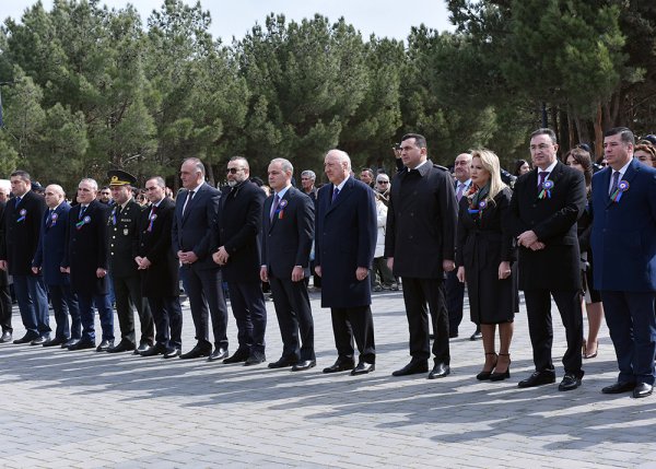 Sumqayıtda Novruz bayramı təntənəli şəkildə qeyd olunub – FOTO