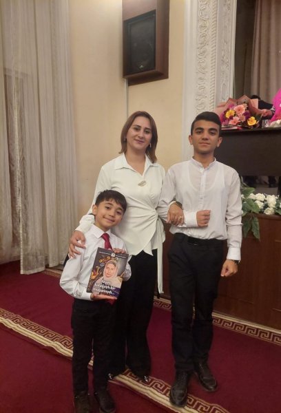 “Təbiətin qoynunda mahnılar oxumağı sevirəm” – 8 yaşlı sumqayıtlı xanəndə