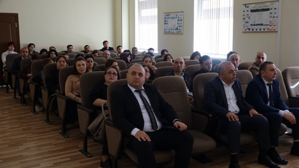 Sumqayıtda tibb müəssisələrinin radioloji fəaliyyətlə məşğul olan əməkdaşları üçün tədbir keçirilib