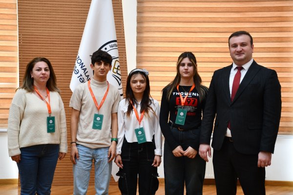 Peşə Təhsil Mərkəzinin Tələbə Gənclər Təşkilatı ilə geniş tərkibdə görüş keçirilib - FOTO