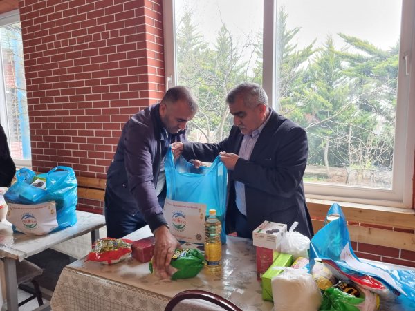 Ərkivanda 210 ailəyə bayram sovqatı verildi – VİDEO/FOTOLAR
