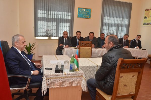 Qubadlı icra başçısı Malik İsaqov səyyar qəbul keçirdi - FOTOLAR