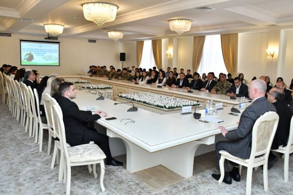 Sumqayıtda “Yaşıl dünya naminə həmrəylik ili” çərçivəsində keçirilən debat turniri sona çatıb - FOTOLAR
