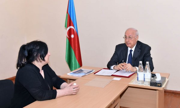 Zakir Fərəcov sakinləri dinlədi – FOTO