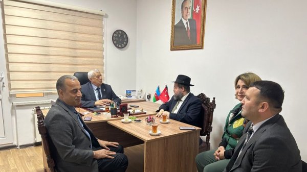 Laixter Mendel QAİ Sumqayıt nümayəndəliyini ziyarət etdi - FOTOLAR