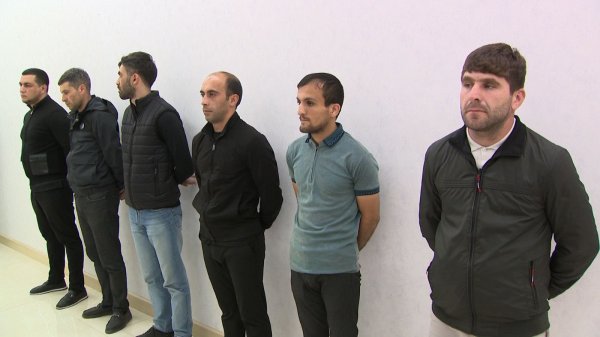 Masazırda saxta spirtli içkilər hazırlayan sex aşkarlandı - Saxlanılanlar var - FOTO