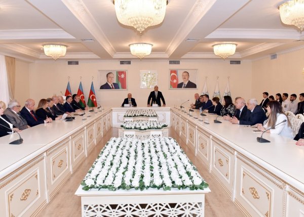 Sumqayıtda "Azərbaycan xalqının xilaskarı" adlı tədbir keçirilib - FOTOLAR