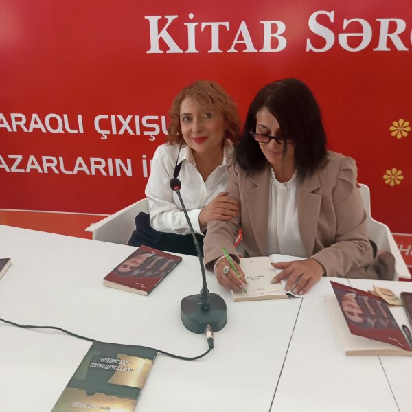 Sumqayıtda kitab sərgisinin sonuncu günüdür (FOTOLAR)