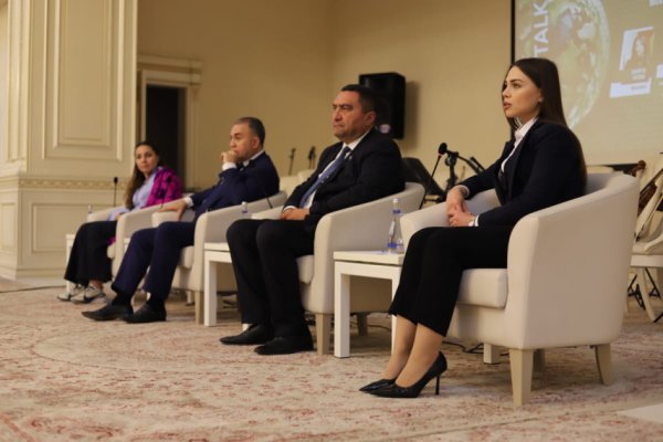 Sumqayıt gəncləri qlobal iqlim dəyişikliklərinin həllində COP29-un əhəmiyyətini müzakirə ediblər