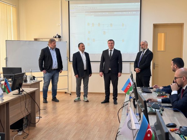 Peşə Təhsil Mərkəzində avtomatlaşdırma texnologiyası üzrə təlimlərə başlanılıb - FOTOLAR