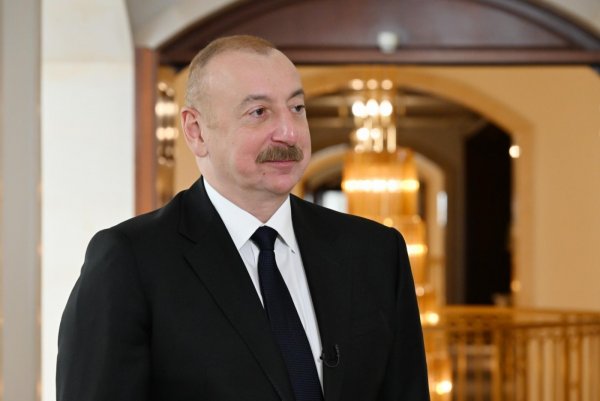 İlham Əliyev “Euronews”a müsahibə verdi - FOTOLAR