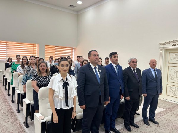 "Yaşıl dünya naminə həmrəylik ili" və Ümummilli Lider Heydər Əliyevin anadan olmasının 101 illiyinə həsr olunmuş hesabat konserti keçirilib - FOTOLAR