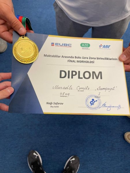 Sumqayıtlı şagird Azərbaycan çempionu oldu (FOTO)