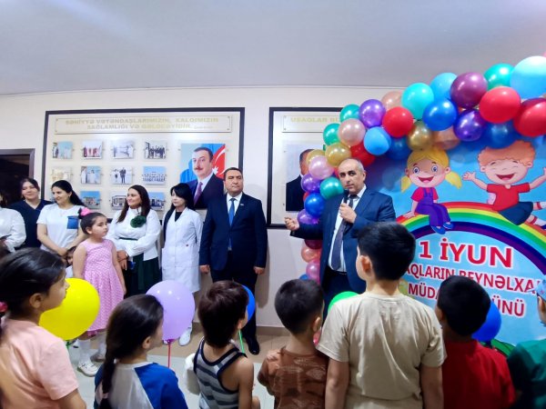 Sumqayıt Tibb Mərkəzi uşaqları təbrik etdi - FOTOLAR