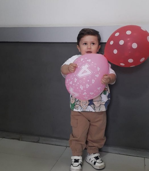Sumqayıt Tibb Mərkəzi uşaqları təbrik etdi - FOTOLAR