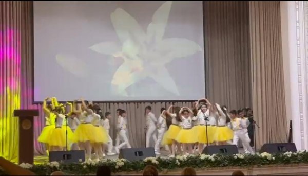Sumqayıt liseyinin "Dərya yaradan damlalar"ı