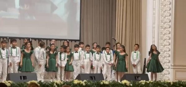 Sumqayıt liseyinin "Dərya yaradan damlalar"ı