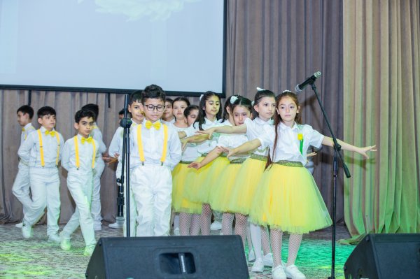 Sumqayıt liseyinin "Dərya yaradan damlalar"ı